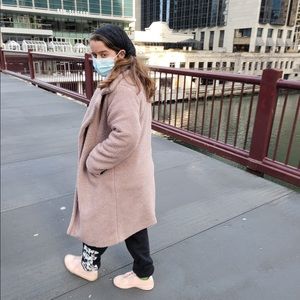 Meet your Posher, Julia